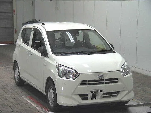 Daihatsu Mira e:S LA350S 2021